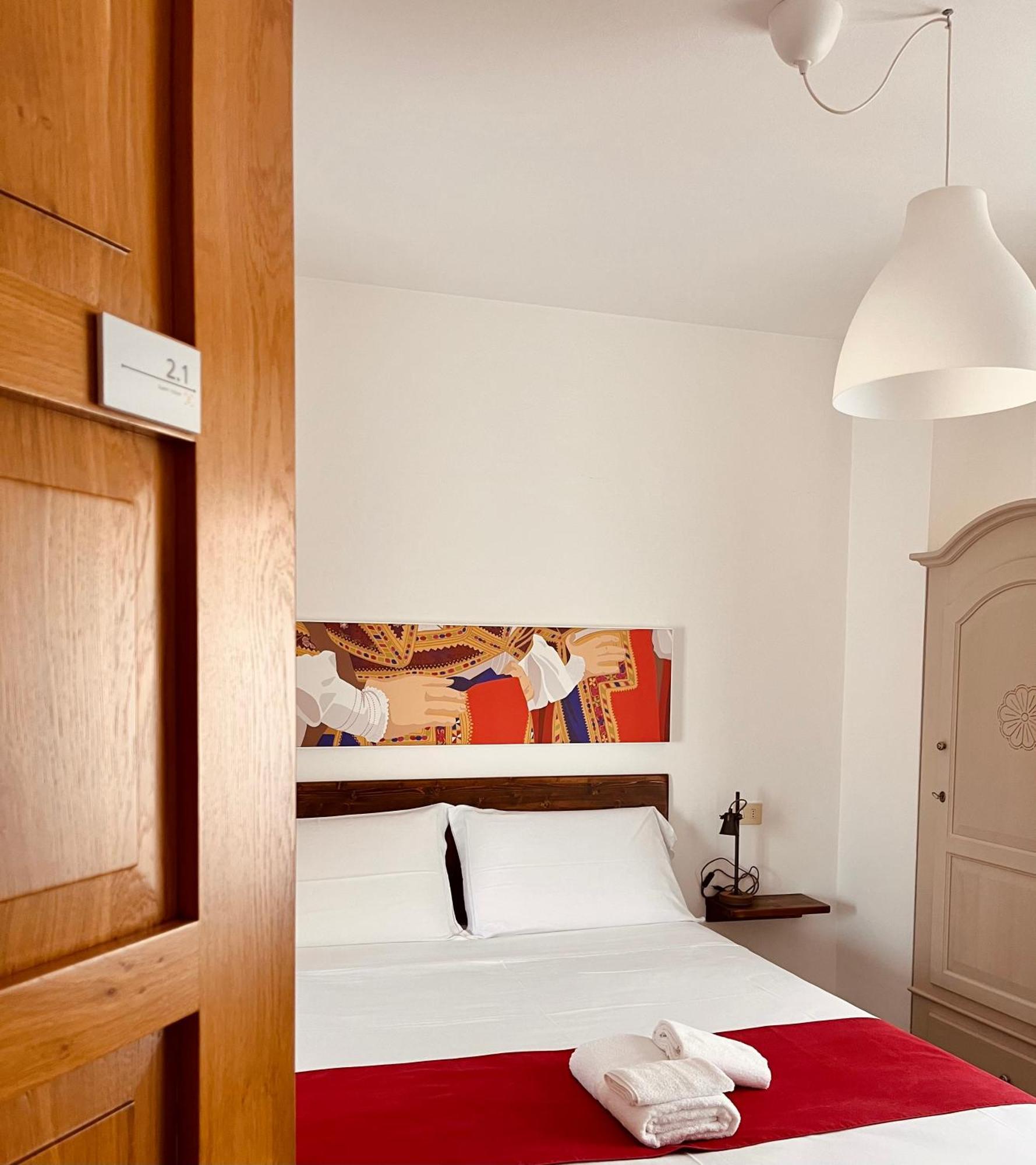 Carrales Guest House Nuoro  Exterior photo