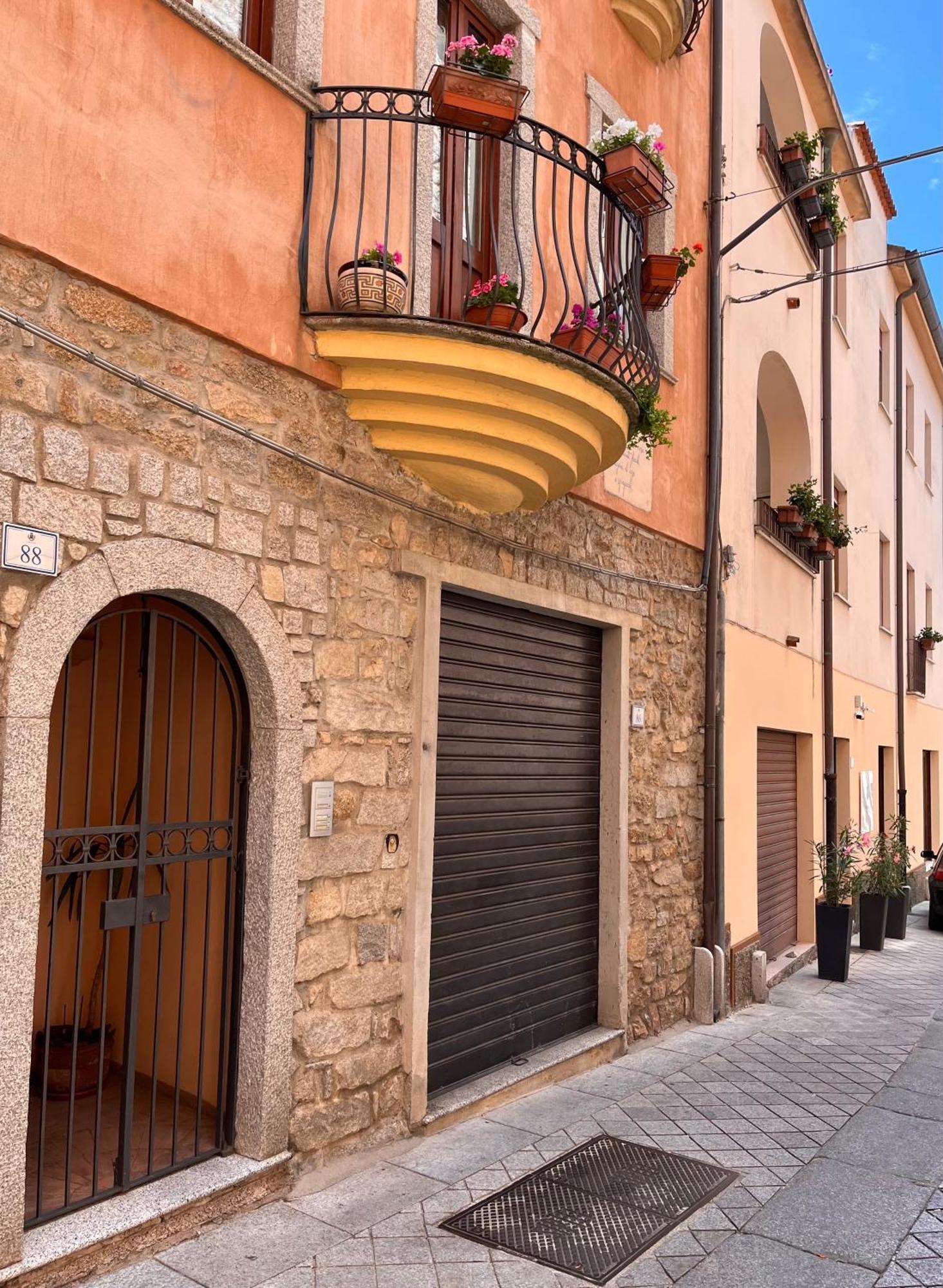 Carrales Guest House Nuoro  Exterior photo